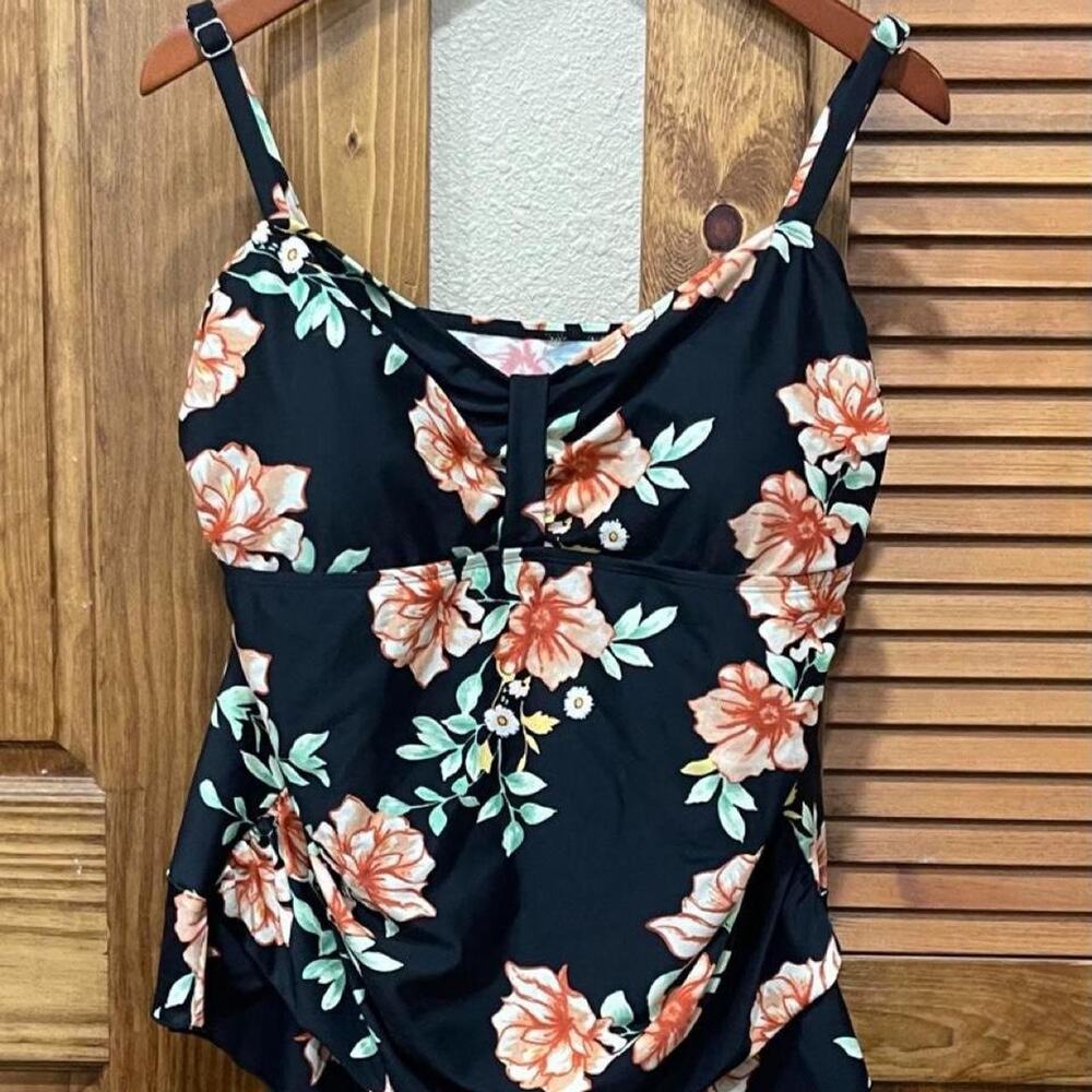 New Hilo black floral swimsuit